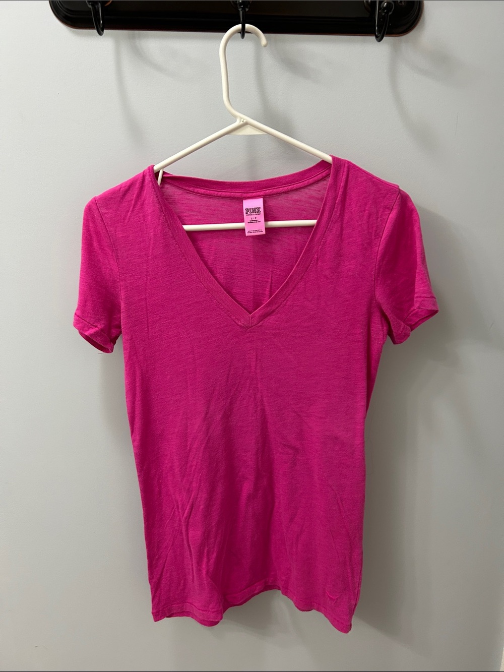 PINK Victoria's Secret V-neck Short Sleeve Tee - Fuchsia